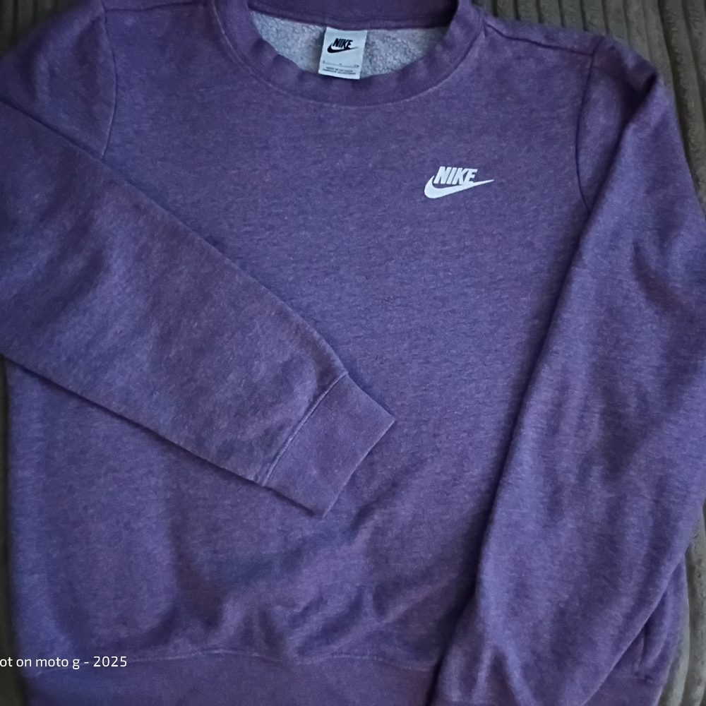 Nike Women's Heathered Purple Crewneck Sweater